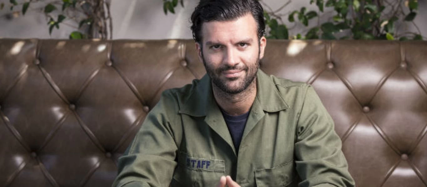 Νόσησε με κορωνοϊό ο διπλά εμβολιασμένος σεφ Γ.Παπακώστας - «Πήγα στο νοσοκομείο και με κράτησαν λόγω πυρετού» (βίντεο)